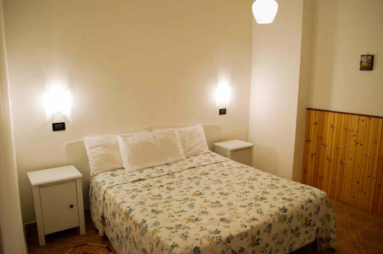 Hotel Angelino Barano d'Ischia Номер фото