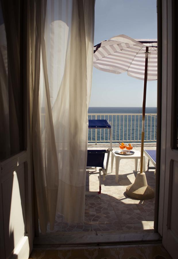 Hotel Angelino Barano d'Ischia Екстер'єр фото