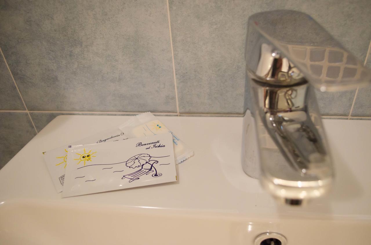 Hotel Angelino Barano d'Ischia Екстер'єр фото